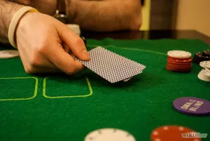 Ghid pentru jocul în poker live pentru începători