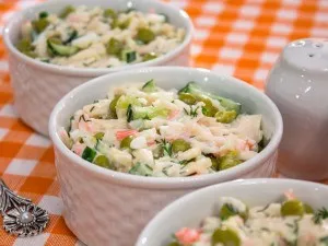 Salata de calmari cu retete de castravete și ou întruchipările (squid) salata Calamar cu opțiuni de castraveți și ouă rețete