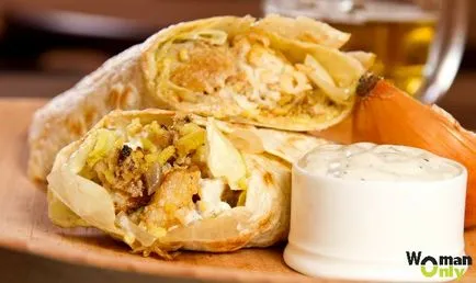 Lavaș Rulou cu pui de umplere burritos simple si clasice (pita) Rulou de la Lavaș cu simpla umplere pui și burrito clasic