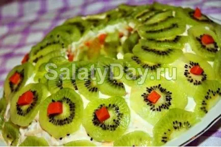 Salata cu kiwi si carne de pui si branza - bine, reteta foarte gustoasa cu fotografii și clipuri video (foarte) Salata cu kiwi si carne de pui si branza - bine, reteta foarte gustoasa cu fotografii și video