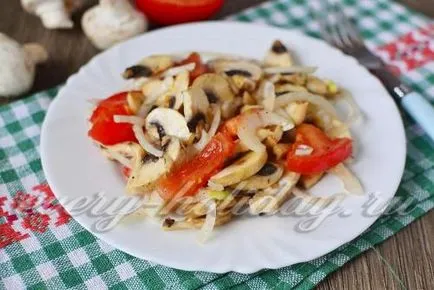 Salata, rosii si ciuperci reteta (tomate) Salata cu rosii si ciuperci reteta