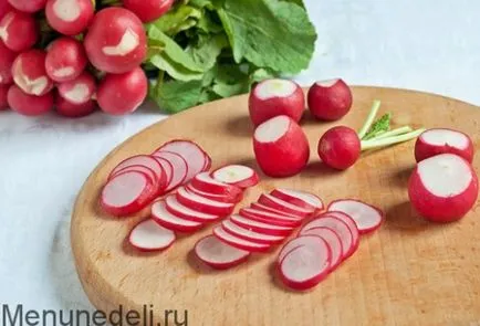 Salata de ridichi si castravete