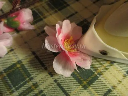 Sakura de flori artificiale