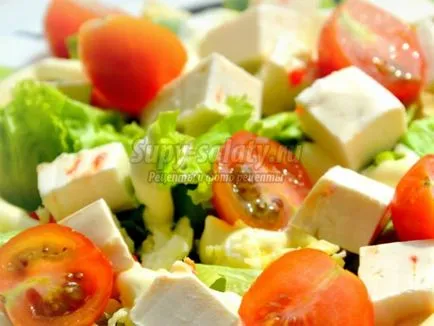 Salata cu rosii si branza