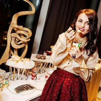 fotografii Sati Casanova, zvonuri, fapte, viața personală, biografie, știri (CASANOVA sati) fotografii Sati Casanova, zvonuri, fapte, viața personală, biografie, știri