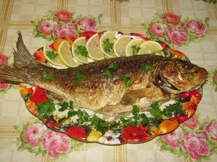 Carp, coapte în cuptor pentru cele mai bune rețete de pește suculent si gustos in folie (crap) Carp, coapte în cuptor pentru cele mai bune rețete de pește suculent și gustoase în folie