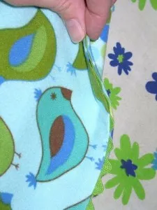 Modele pături pentru copii cu mâinile