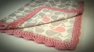 Modele pături pentru copii cu mâinile