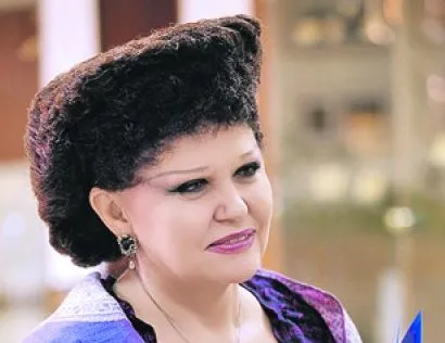 Senatorul Petrenko coafura femeie MP cu fotografii