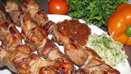 Carne de porc în rețetele de bere marinate (marinata) Carne de porc în rețete marinată bere