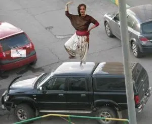 pantaloni model de cusut Aladdin - inspirație cusătoreasă