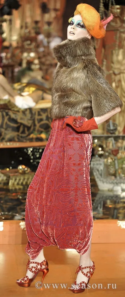 pantaloni model de cusut Aladdin - inspirație cusătoreasă