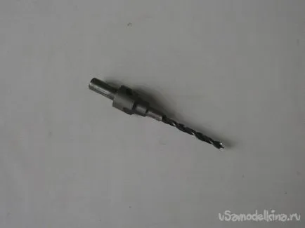 Stand pentru flori cu propriile sale mâini