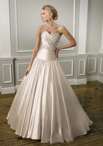 Rochii de mireasa cu un corset (33 poze) rochii de seara (curbați) Rochii de mireasa cu un corset (33 poze) rochii de seara