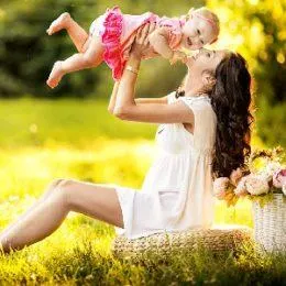 Tatuaj pe stomacul ei după naștere, vergeturi deghizare, tipuri și contraindicații (livrare) Tatuaj pe stomacul ei după naștere, vergeturi deghizare, tipuri și contraindicații