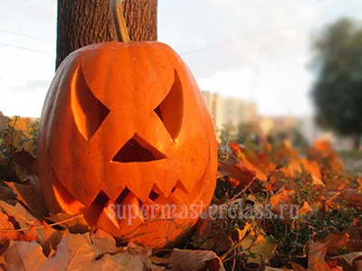 Halloween dovleac ca dovleac tăiat, cursuri de master în brodată