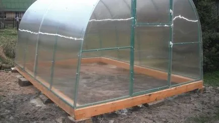 Sere cu propriile sale mâini realizate din policarbonat, desene, video (desene) Sere cu propriile sale mâini realizate din policarbonat, desene, video