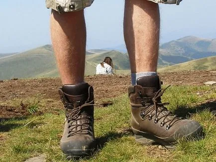 pantofi de trekking ce este