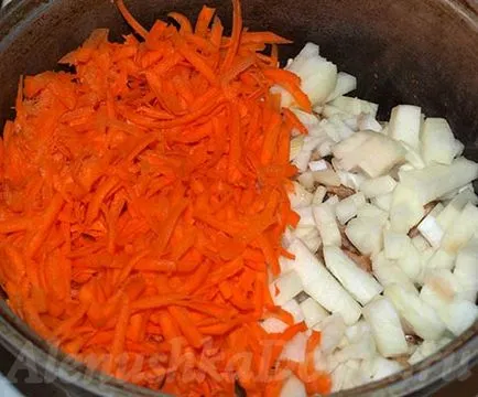 varză fiert cu carne de pui