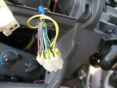 Setați-vă propriile sisteme de alarma auto, principii și caracteristici ale instalației