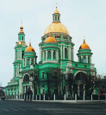 revizuire temple nunta Moscova, nunta
