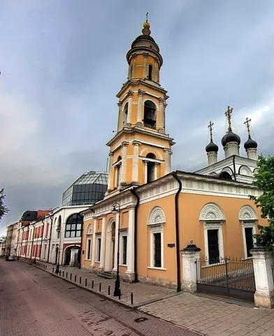 revizuire temple nunta Moscova, nunta