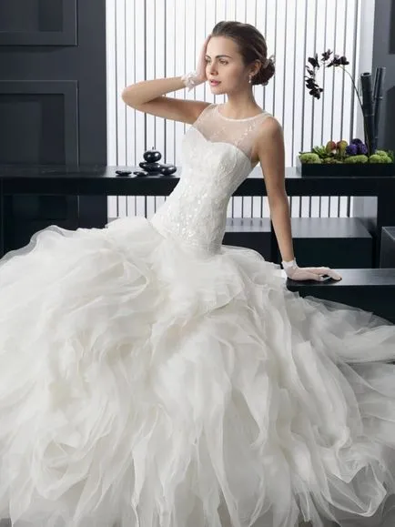 Tipuri de rochii de mireasa cu corset este rochie de dantelă de nunta (nunta) Tipuri de rochii de mireasa cu corset este dantelă rochie de mireasa