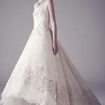 Ținutele pentru fashioniste - în fața scurt, în spatele lung