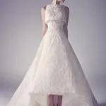 Ținutele pentru fashioniste - în fața scurt, în spatele lung
