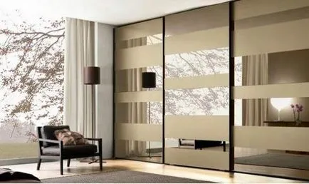 Built-in dulap pentru un apartament modern - 19 fotografii (cabinet) Built-in dulap glisante pentru un apartament modern - 19 fotografii