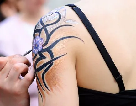 tatuaje temporare și corp-pictura (temporar) tatuaje temporare și body-painting