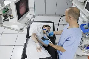 Cronică distal esofagitei erozive de reflux, este simptomele, gradul de tratament (reflux) Cronică distal esofagitei erozive de reflux, este simptomele, gradul de tratament