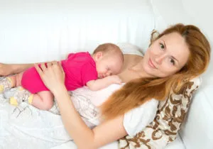 Copilul nu doarme cauzele tulburari de somn si ajuta eficient pentru a normaliza copilul în repaus (de dormit) Copilul nu doarme cauzele tulburari de somn si ajuta eficient pentru a normaliza restul copil