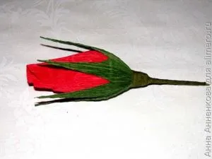Cum sa faci un boboc de floare de hârtie Cum sa faci un boboc de floare de hârtie