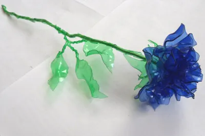 Ca de sticle de plastic pentru a face flori