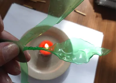 Ca de sticle de plastic pentru a face flori