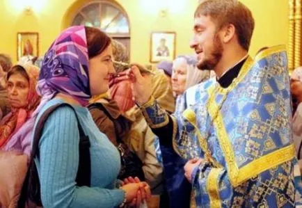 Cum să se pregătească pentru ungeri extremă în biserică Cum să se pregătească pentru ungeri extremă în biserică