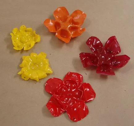 Ca de sticle de plastic pentru a face flori