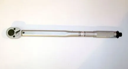 Cuplu smulgându-