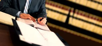 Exemplu de aplicare a procurorului și toate detaliile sunt corecte de umplere