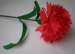Cum sa faci un boboc de floare de hârtie