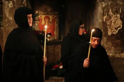 Cum să-și amintească cei morți în post Cum să-și amintească cei morți în post