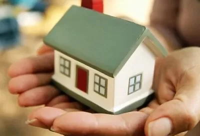 Pe re-privatizarea multor apartamente și de câte ori pot fi privatizate