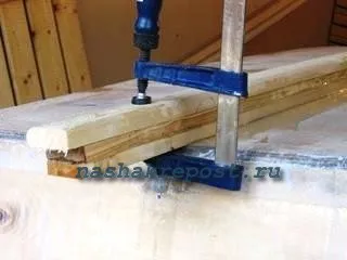 Producția de bărci cu mâinile lor