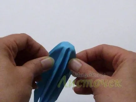 Cum sa faci un boboc de floare de hârtie Cum sa faci un boboc de floare de hârtie