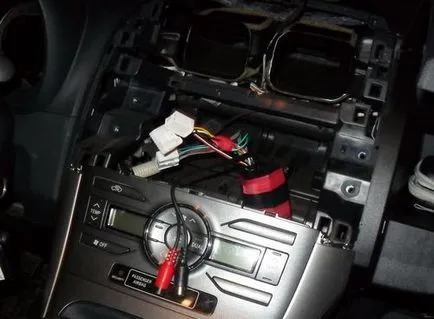 Scoaterea radio toyota
