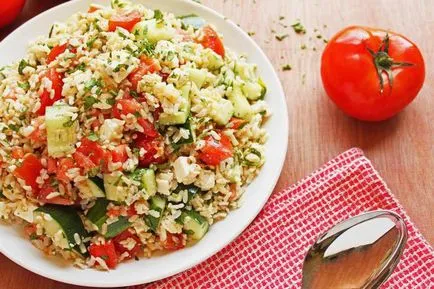 Cât de multe calorii intr-o salata cu rosii