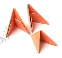 Origami lebădă hârtie - crearea unei lebădă de module triunghiulare (meserii) Origami lebădă hârtie - crearea unei lebădă de module triunghiulare