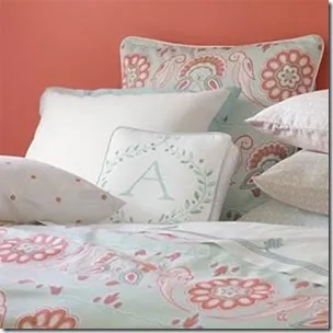 Mai ales de culoare coral, lux și confort (corali) Mai ales de culoare coral, lux și confort