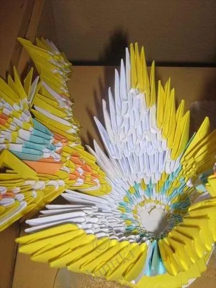 Origami lebădă hârtie - crearea unei lebădă de module triunghiulare (imagini) Origami lebădă hârtie - crearea unei lebădă de module triunghiulare